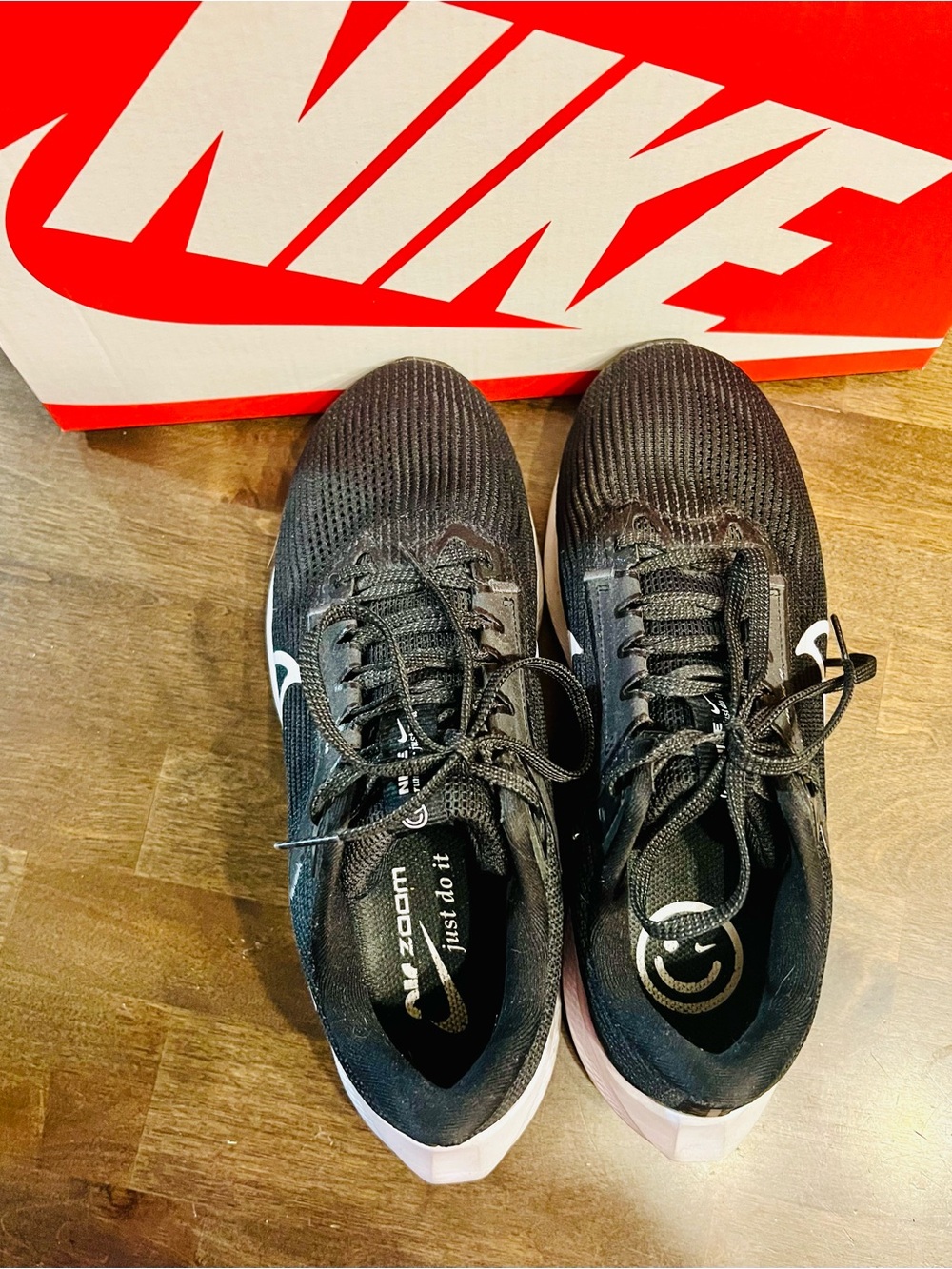 Nike Dark City Sneakers size 8.5 with box - Picture 6 of 7